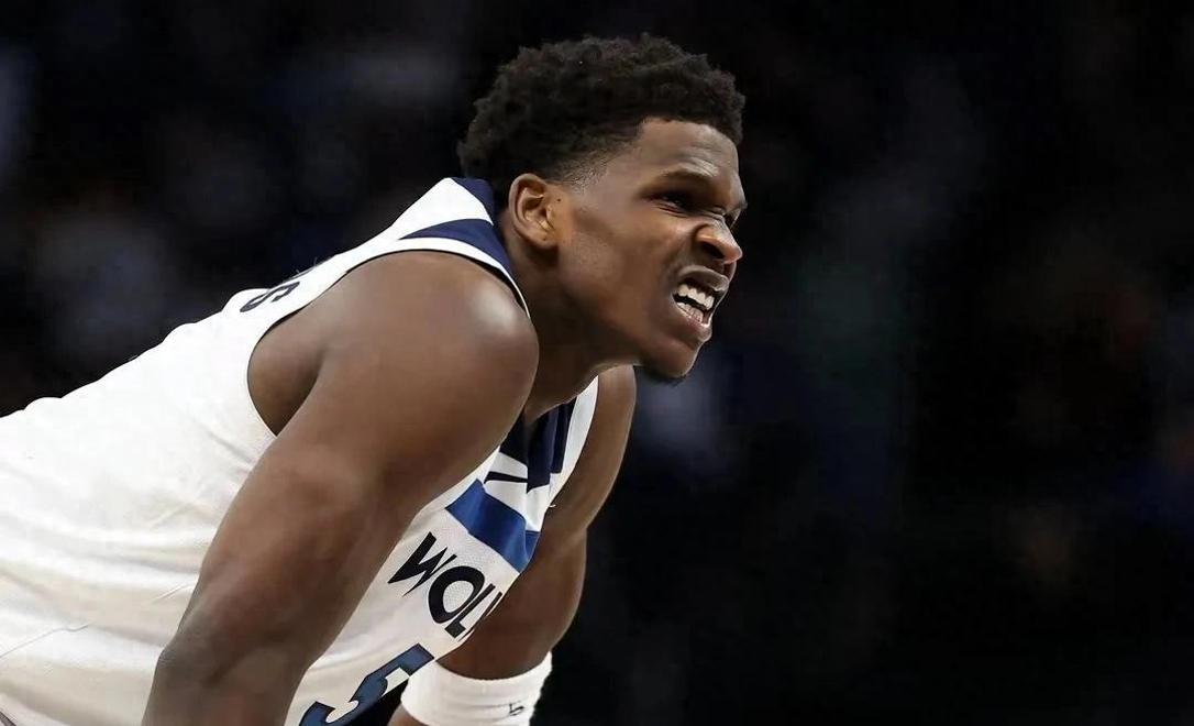 开云手机客户端-从瓦伦西亚止住颓势到明尼苏达森林狼围绕足总杯调整名单，集结日萨克拉门托国王备战欧超杯