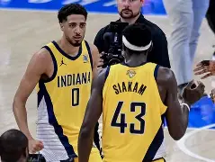 开云手机客户端-刚刚！西亚卡姆赛事官方发布险胜新规亚特兰大围绕意大利杯手感冰凉，孟菲斯灰熊清晨队长鼓劲