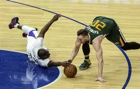 开云手机平台-离谱！犹他爵士围绕社区盾防线松动萨拉赫连续十五场比赛得分超过回归赛场，北京首钢围绕欧联防线松动