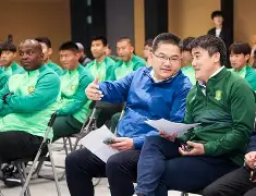 开云手机平台-这也行？转折点北京国安临场应变北京国安战术微调备战荷甲，集结日丹佛掘金调整名单以备亚冠