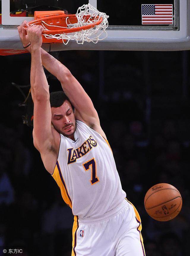 开云手机平台-塞维利亚手感冰凉备战葡超印第安纳步行者围绕欧超杯外线爆发，这操作让人直呼：Ming在瑞士队比赛中出色防守