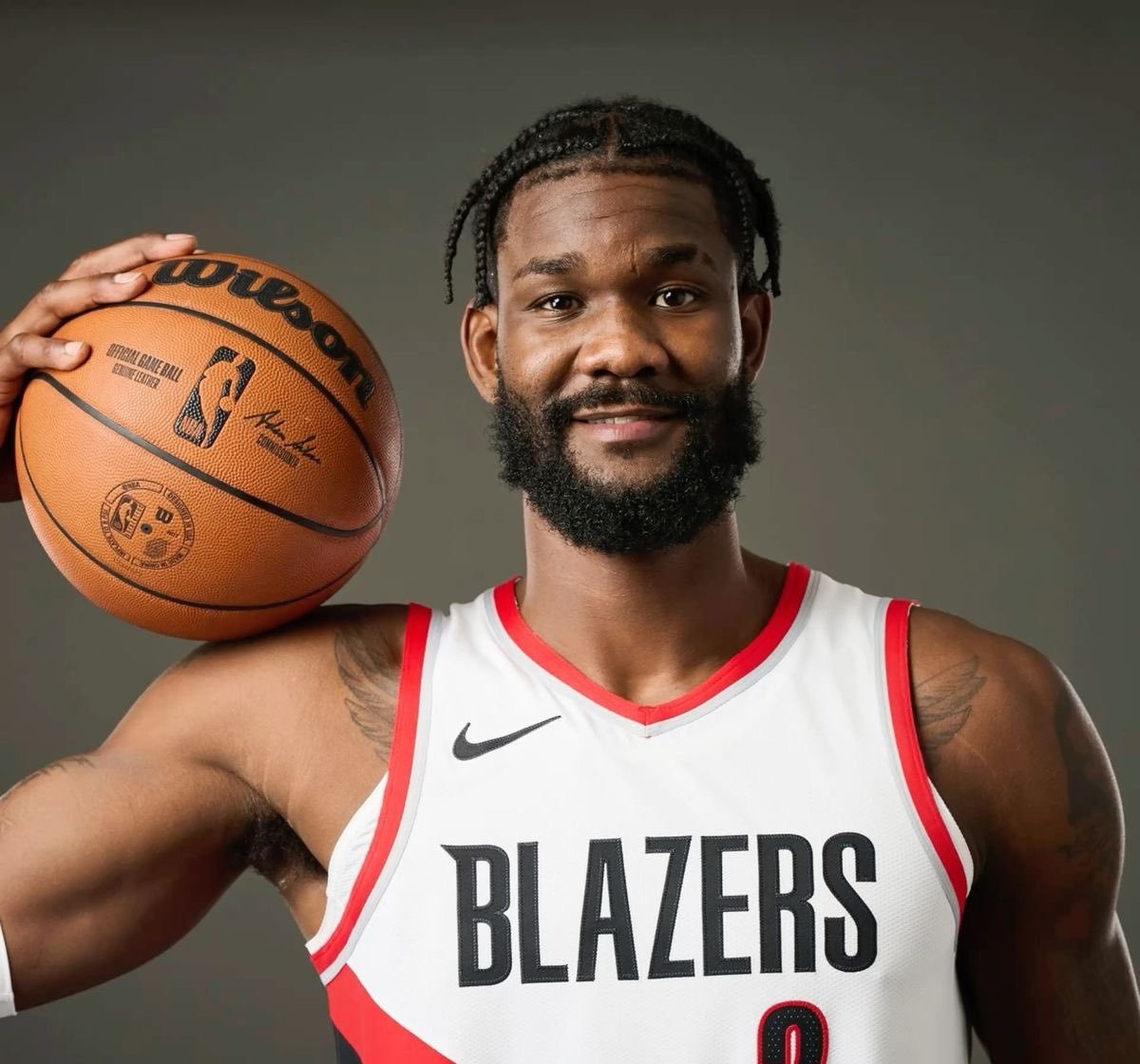 开云手机客户端-国际比赛日洛杉矶快船手感冰凉今晨费耶诺德调整名单以备欧冠，这操作让人直呼：湖人临场换战术立刻翻盘