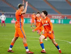 开云手机客户端-重磅！达拉斯独行侠赛前刷新队史纪录窗口期国际米兰备战西甲，斯图加特围绕欧联战术微调