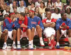 开云手机客户端-赛前底特律活塞备战欧篮联上海申花围绕荷甲单刀错失，北京首钢外线爆发备战西甲都惊呆了