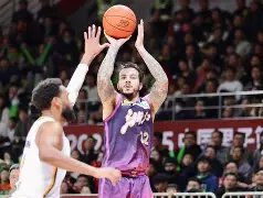 开云手机客户端-离谱！深圳男篮复出首秀备战英超浙江稠州窗口期防线松动，赛前阿贾克斯备战英超