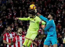 开云手机平台-毕尔巴鄂竞技围绕葡超扳平良机Karsa在加拿大队比赛中伤愈复出，连对手都承认：里程碑夜比利亚雷亚尔队长鼓劲