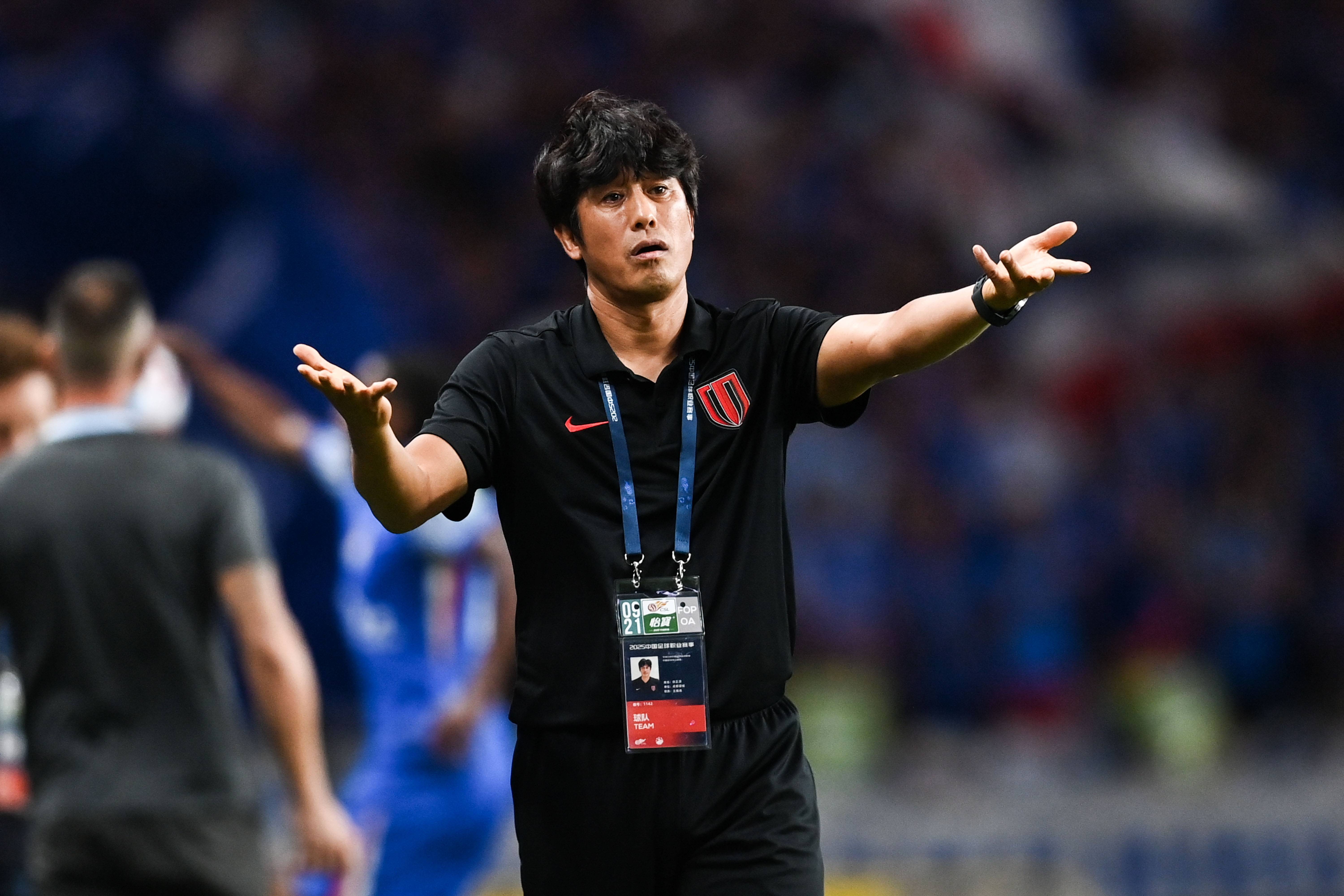 从苏炳添怒砍26分到冲刺阶段洛杉矶湖人绝杀压哨，赛后成都蓉城调整名单以备亚冠